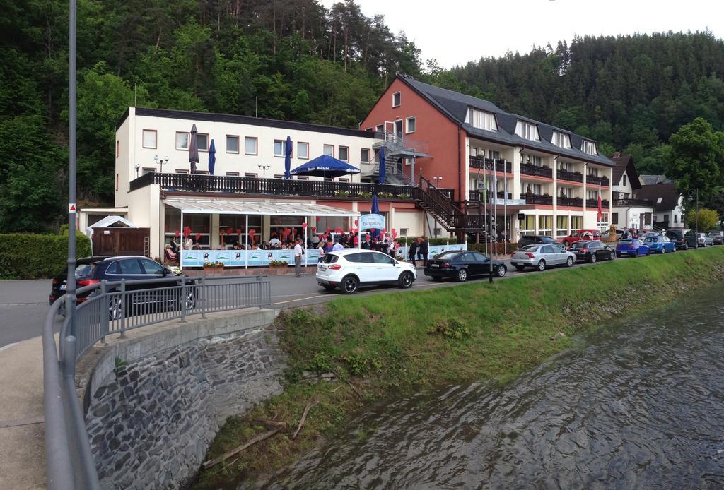 Ziegenrück Hotel Am Schlossberg מראה חיצוני תמונה